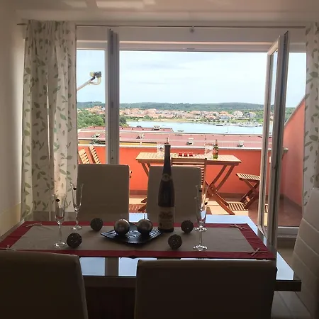 Apartment Lucefinka *
